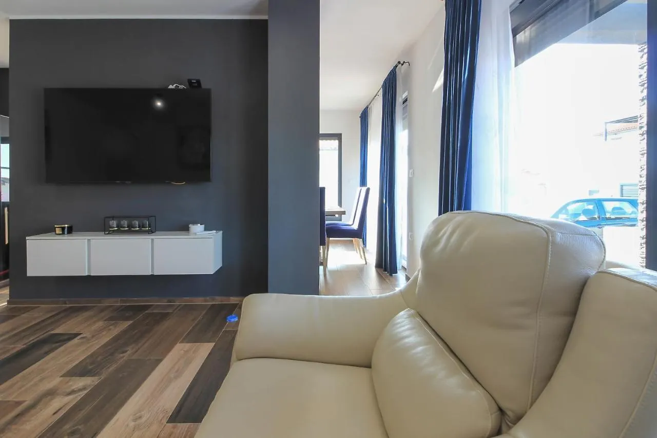Modern Villa Maeni With Private Pool In Póla 0*,  Horvátország